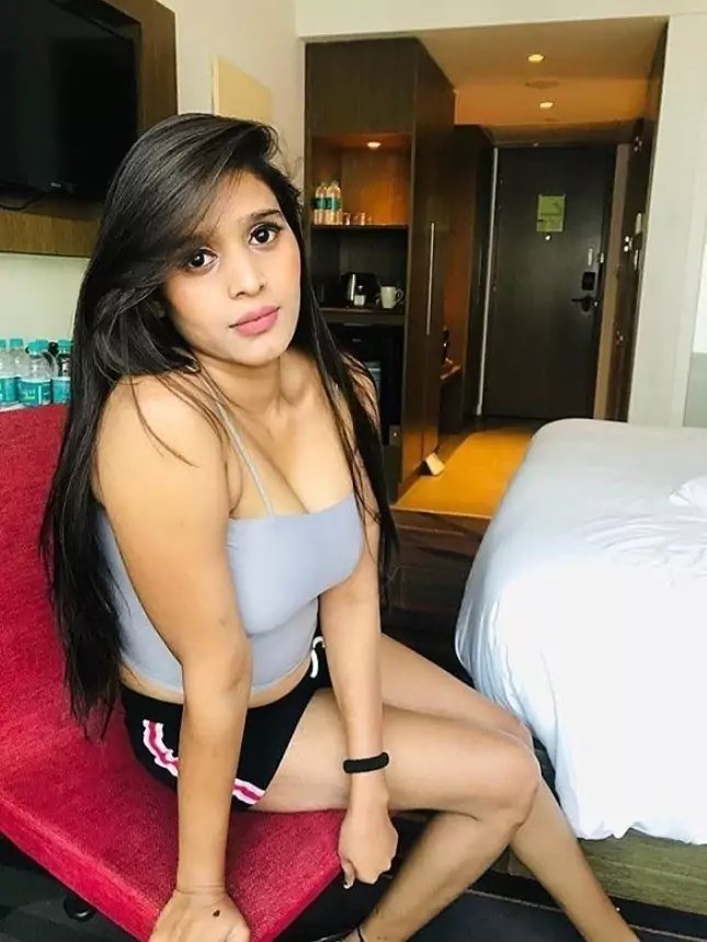 कॉल गर्ल्स सर्विस  ओंगपांगकोंग